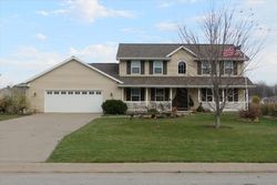 Pre-foreclosure Listing in FENMORE LN GREEN BAY, WI 54313