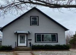 Pre-foreclosure in  HARVEY ST Green Bay, WI 54302