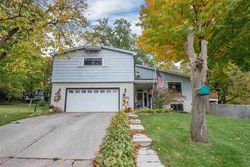 Pre-foreclosure Listing in BRETCOE DR GREEN BAY, WI 54302