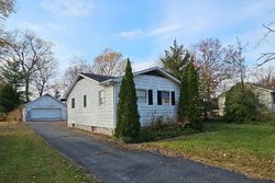 Pre-foreclosure in  WORTON RD Essex, MD 21221