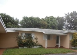 Pre-foreclosure in  SEABREEZE BLVD Fort Lauderdale, FL 33316