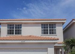 Pre-foreclosure in  SIENNA GREENS TER Fort Lauderdale, FL 33319