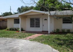 Pre-foreclosure in  ARTHUR ST Hollywood, FL 33024