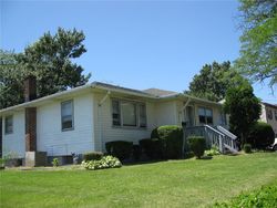  Willow St, Carteret NJ