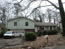 Pre-foreclosure in  BOTANY DR Jonesboro, GA 30236