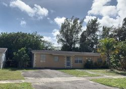 Pre-foreclosure in  SW 11TH ST Deerfield Beach, FL 33441