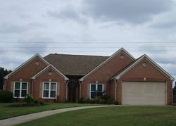 Pre-foreclosure in  BOXWOOD TRL Ellenwood, GA 30294