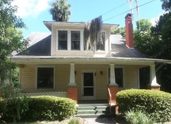 Pre-foreclosure in  W MINNESOTA AVE Deland, FL 32720