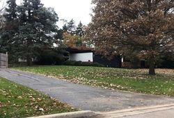 Pre-foreclosure Listing in E EVERGREEN ST WHEATON, IL 60187