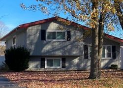 Pre-foreclosure Listing in N MAPLE AVE WOOD DALE, IL 60191