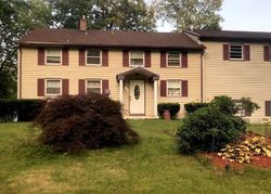 Pre-foreclosure Listing in ELLSWORTH DR BLOOMFIELD, CT 06002