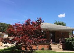  W 99th St, Evergreen Park IL