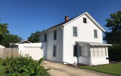 Pre-foreclosure Listing in 3RD AVE OTTAWA, IL 61350