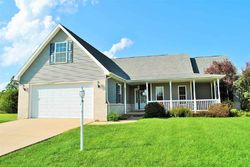Pre-foreclosure Listing in SANDALWOOD DR MONTICELLO, IN 47960