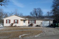 Pre-foreclosure Listing in 8TH ST CORNING, IA 50841