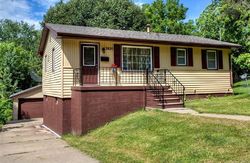 Pre-foreclosure in  OXFORD ST Des Moines, IA 50313