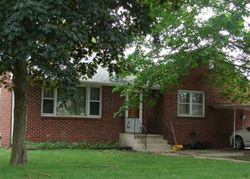 Pre-foreclosure Listing in RIVERSIDE DR CHARLES CITY, IA 50616