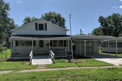 Pre-foreclosure Listing in PLUM ST MARSHALL, IL 62441