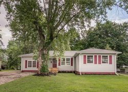 Pre-foreclosure Listing in N MULBERRY ST CORYDON, IN 47112
