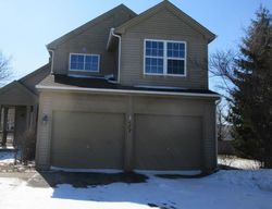 Pre-foreclosure in  E PEACHTREE LN Round Lake, IL 60073