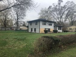 Pre-foreclosure Listing in MCCASLAND AVE PORTAGE, IN 46368