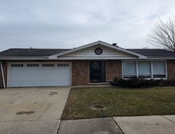 Pre-foreclosure in  LANGLEY AVE South Holland, IL 60473