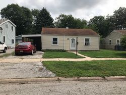 Pre-foreclosure Listing in TRUMBULL AVE MIDLOTHIAN, IL 60445