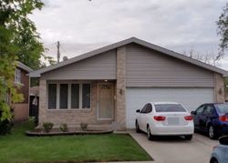 Pre-foreclosure in  E 146TH ST Dolton, IL 60419