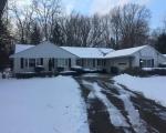 Pre-foreclosure in  N VALLEY DR Cleveland, OH 44126