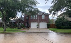 Pre-foreclosure in  MISTY SHORE DR League City, TX 77573