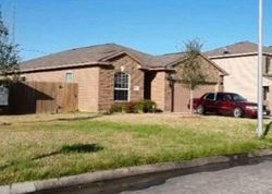 Pre-foreclosure Listing in TRACY LN HIGHLANDS, TX 77562