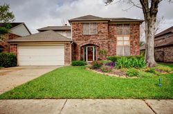 Pre-foreclosure in  LITTLE REDWOOD DR Pasadena, TX 77505