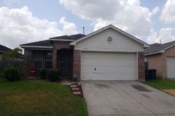 Pre-foreclosure in  JORDAN HEIGHTS DR Houston, TX 77016