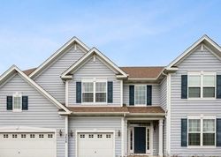  Bryn Mawr Ln, Crystal Lake IL