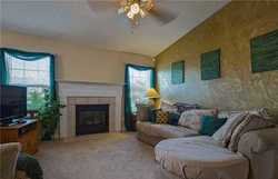Pre-foreclosure in  LAKEHILL RD Charlotte, NC 28214