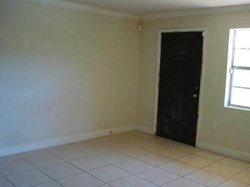 Pre-foreclosure in  SW 112TH AVE  Miami, FL 33165