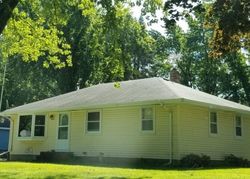 Pre-foreclosure in  LOIS DR Saint Paul, MN 55126
