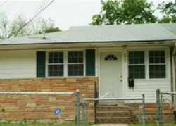 Pre-foreclosure Listing in RAY LEONARD RD HYATTSVILLE, MD 20785