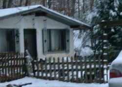 Pre-foreclosure in  SHEPHERD CT Taylorsville, NC 28681