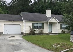  Firethorn Ln, Jacksonville NC