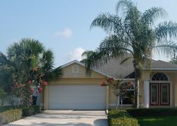 Pre-foreclosure in  CHASE CT Winter Haven, FL 33880