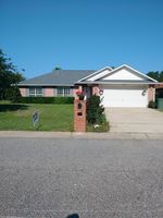  Classic Dr, Pensacola FL