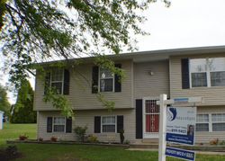 Pre-foreclosure Listing in REDGRAVE DR UPPER MARLBORO, MD 20774