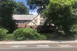  W Elm St, Brockton MA