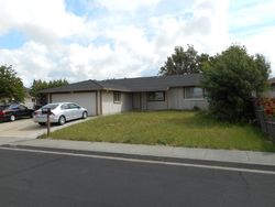 Pre-foreclosure Listing in FORTUNA DR SUISUN CITY, CA 94585