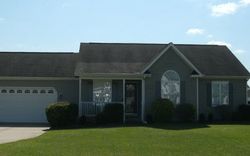 Pre-foreclosure Listing in HAMPTON LN PRINCETON, NC 27569