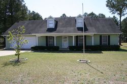  Rockfish Rd, Raeford NC