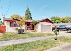 Pre-foreclosure in  TULLY RD Modesto, CA 95350