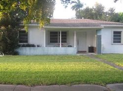  Sw 48th Ter, Miami FL