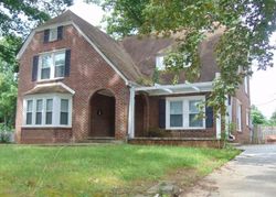 Pre-foreclosure in  FOREST HILL AVE Winston Salem, NC 27105